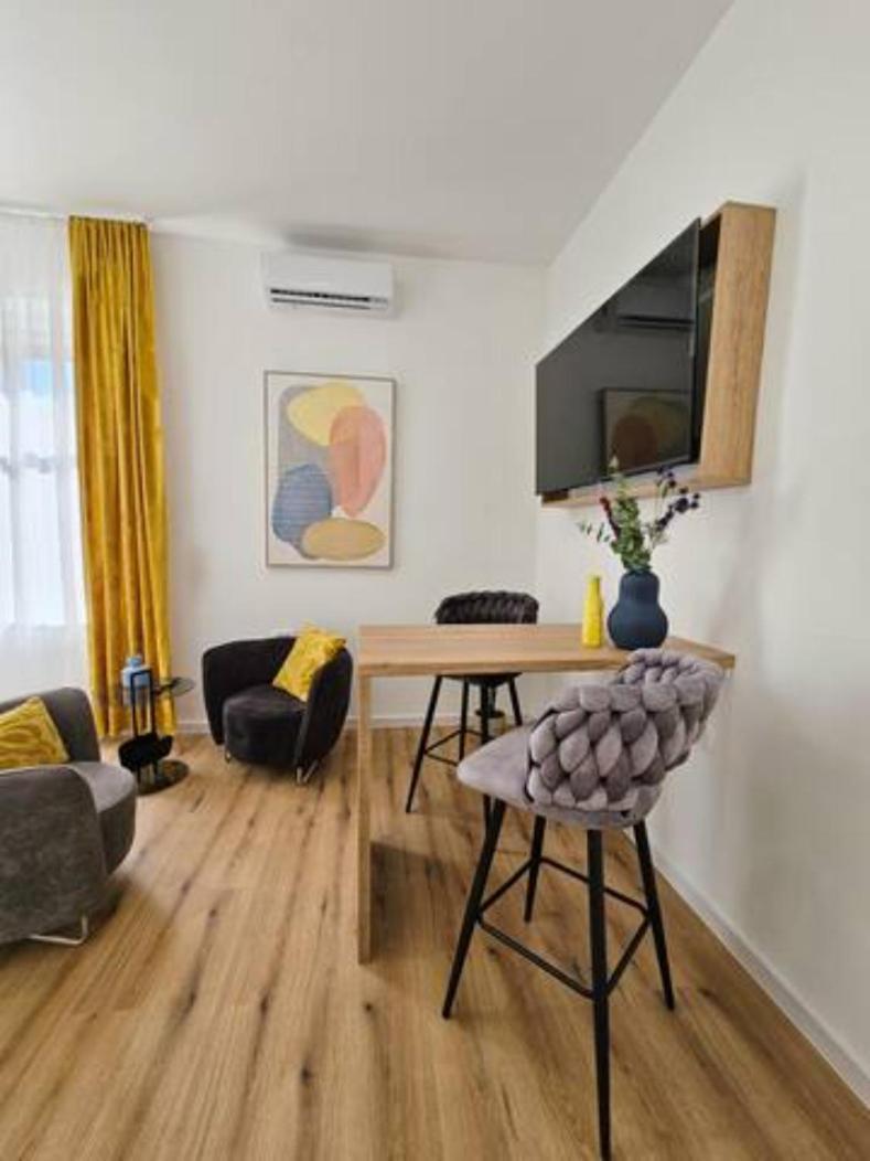 Apartmán New Stylish & Modern Studio Apart - With Sea View Pula Exteriér fotografie